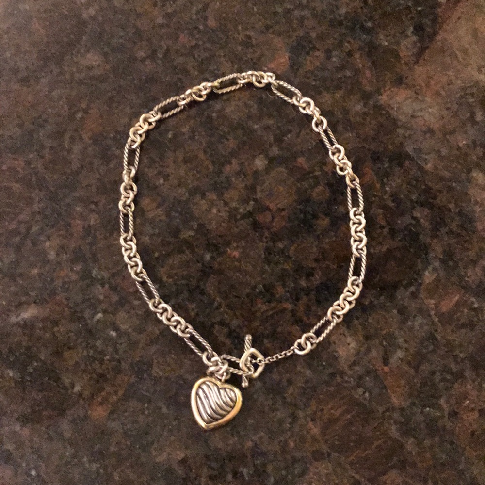 Choker necklace
